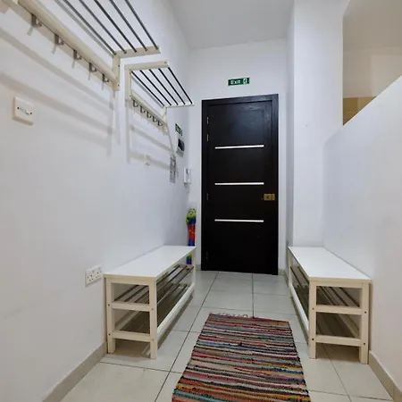 2bed With Backyard * Sliema