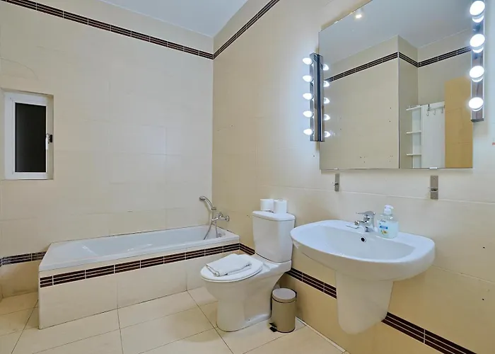 2bed With Backyard Apartment Sliema