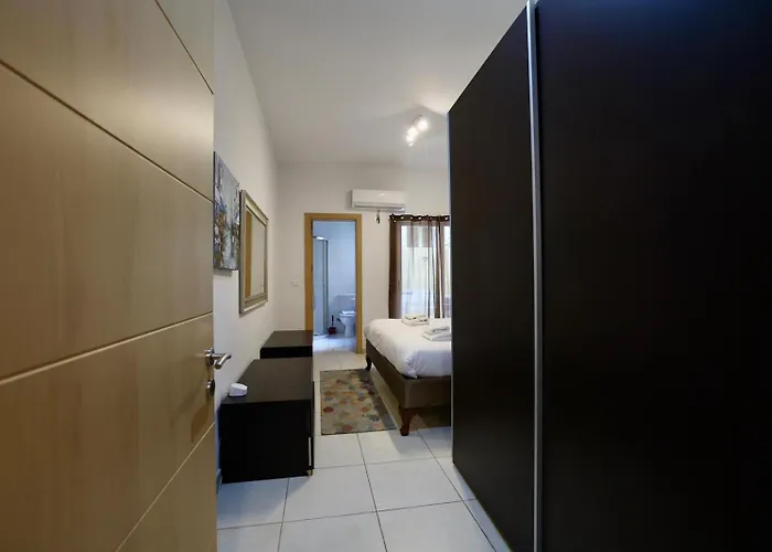 2bed With Backyard Apartment Sliema