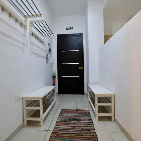 Διαμέρισμα 2bed With Backyard *